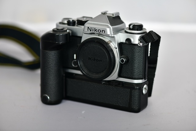 Nikon FE