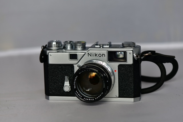 Nikon S2